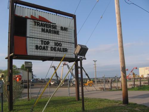 Sundowner Drive-In Theatre - Sign May 2008 (newer photo)